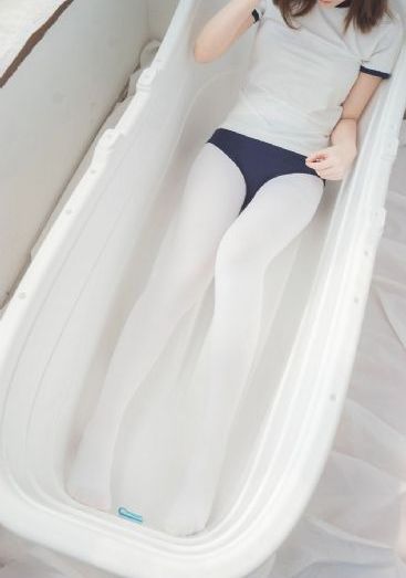少妇熟女人妻在线国产_超清高清迅雷在线观看