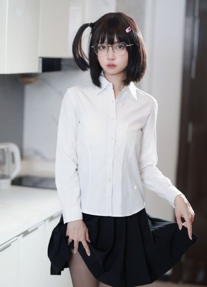 婷婷五月小说_BD国语日韩免费观看